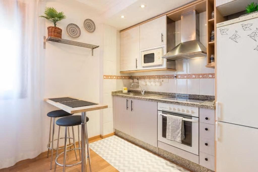 Calma Chicha Apartment มาลากา ภายนอก รูปภาพ